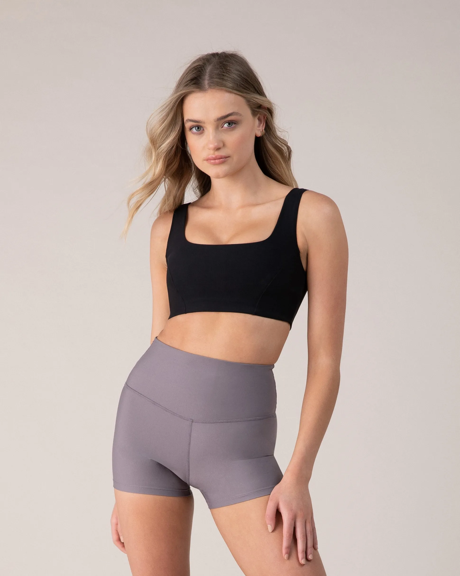 Bloch Oberteile|Sport-bhs^sculpt BH mit eckigem Ausschnitt ebony