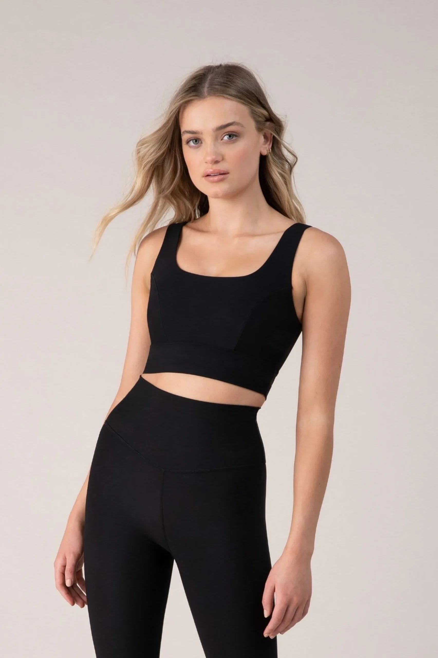 Bloch Sport-bhs|Oberteile^sculpt U-Ausschnitt-BH ebony
