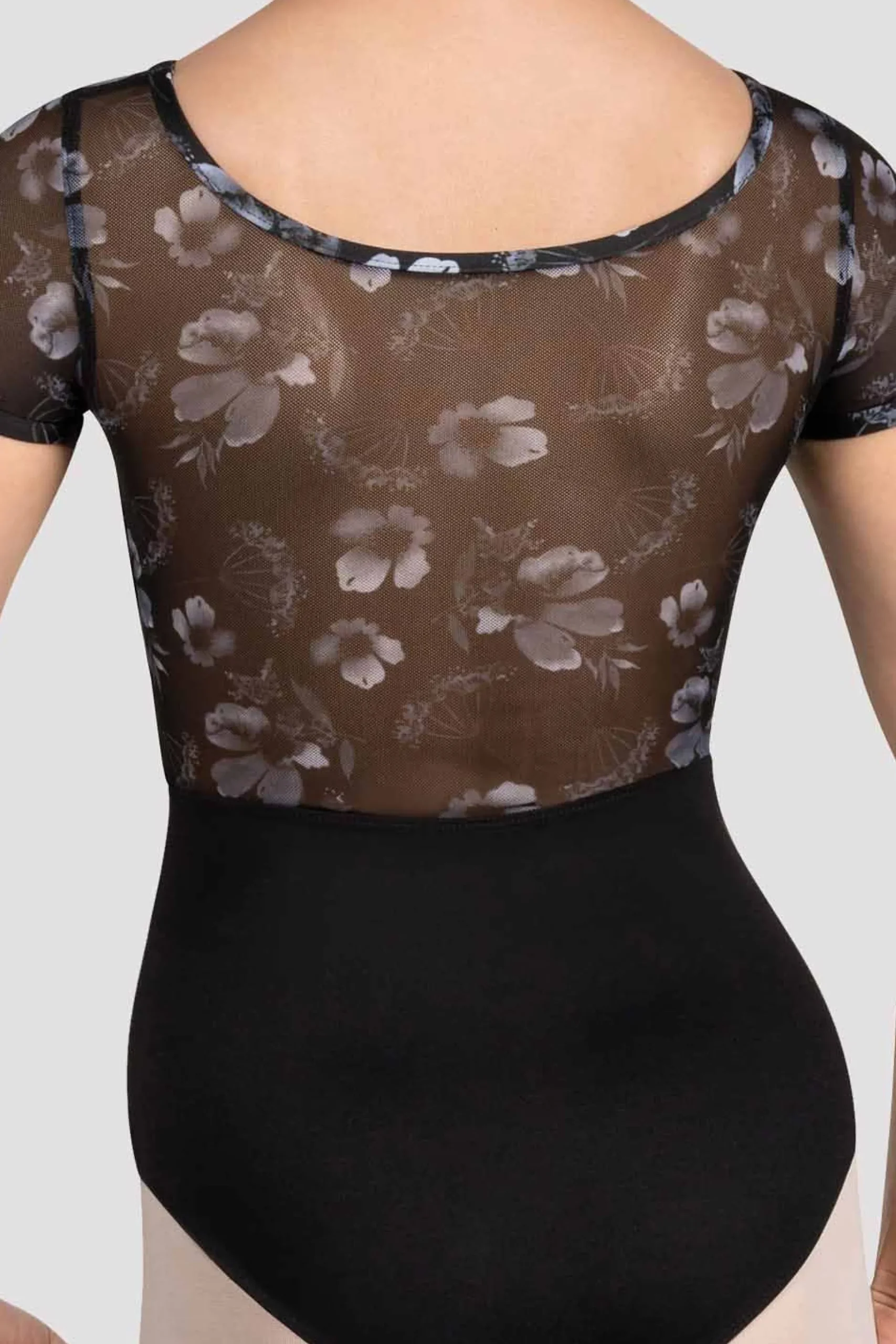 Bloch Trikots^Mädchen Remi Turnanzug mit Blumenmuster und Flügelärmeln black