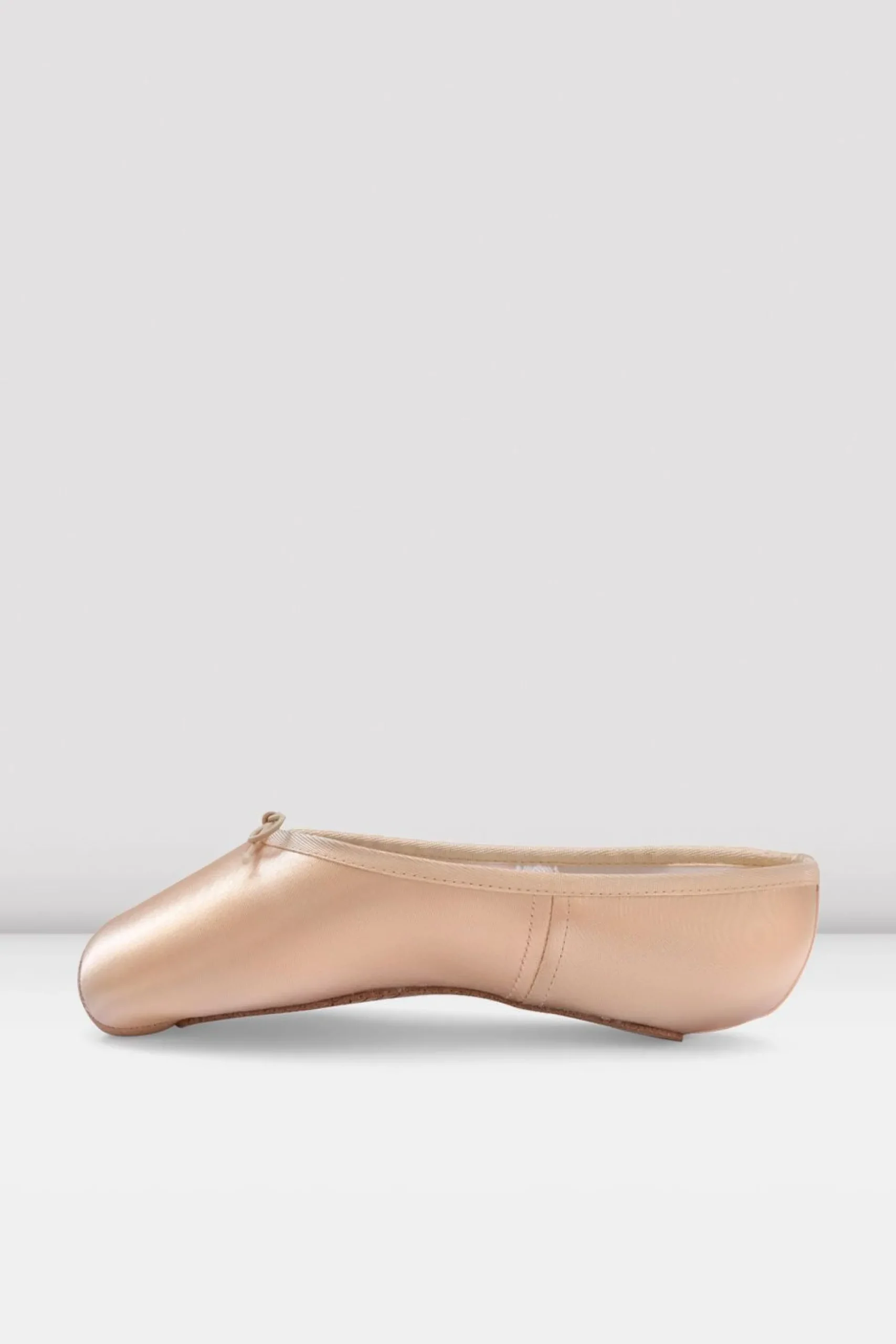 Bloch Spitze^Spitzenschuhe aus Wildleder von Etu pinksatin